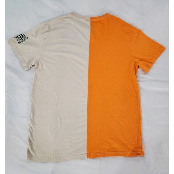 Stranger Things Two Tone Hawkins High School Shirt Mens XL Netflix Series Show - Picture 6 of 9